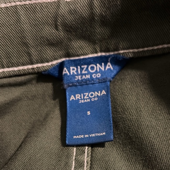 Arizona Jean Co. Forest Green Mini Skirt with pockets Size 5 - Picture 2 of 4